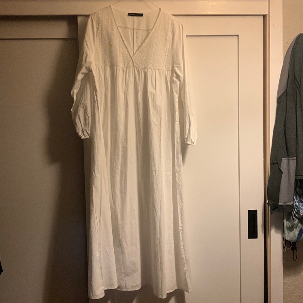 Celmia collection White Cotton Dress